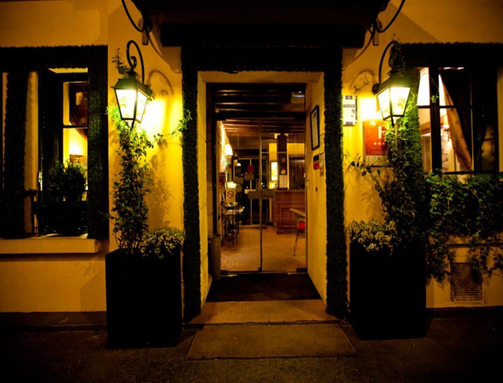 Hotel De La Tulipe Paris Luaran gambar