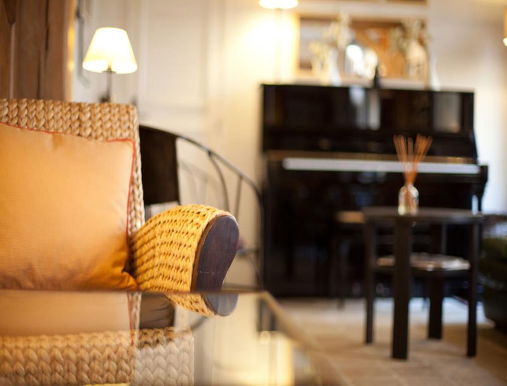 Hotel De La Tulipe Paris Luaran gambar