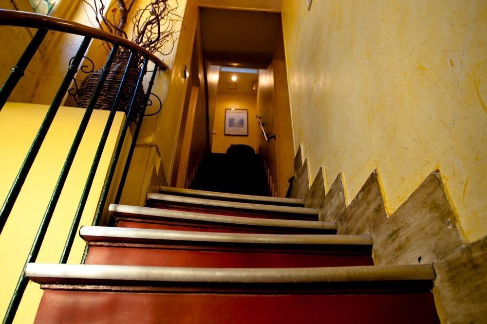 Hotel De La Tulipe Paris Luaran gambar